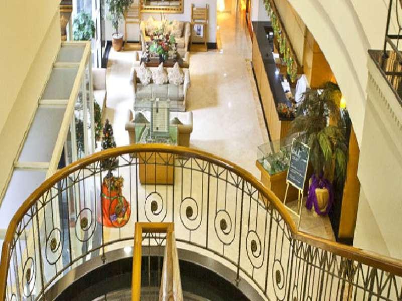Treva International Hotel Jakarta Ngoại thất bức ảnh